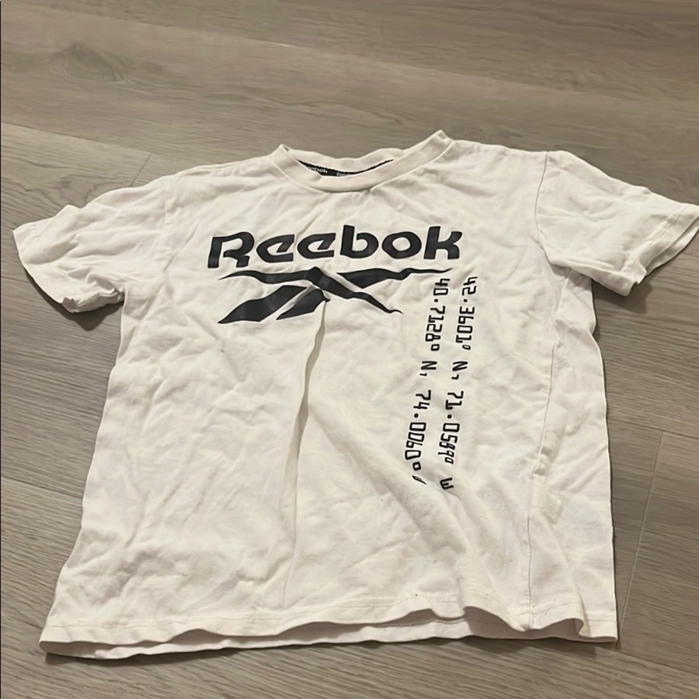 Reebok Kids White Graphic T-Shirt size 8